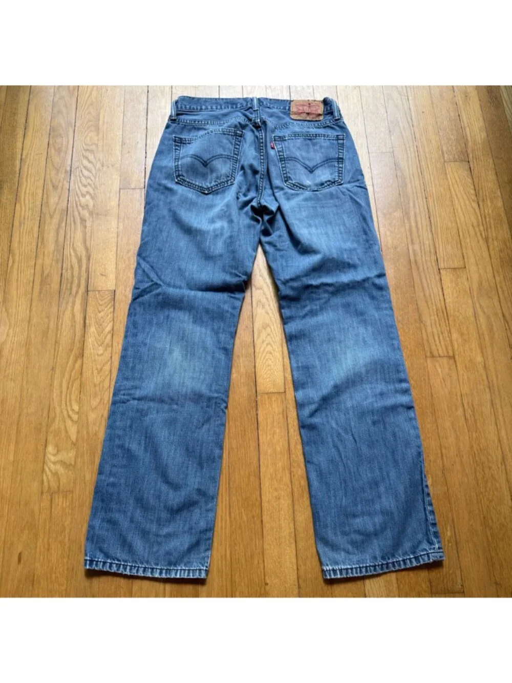 Levi's Mens Size W32 L34 Blue Medium Wash Denim 559 Relaxed Straight Leg Jeans